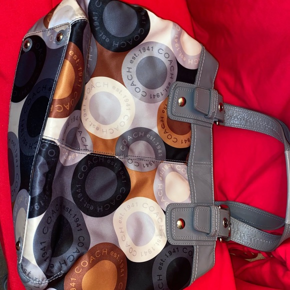 Fall Print Coach Signature Purse - Picture 1 of 3